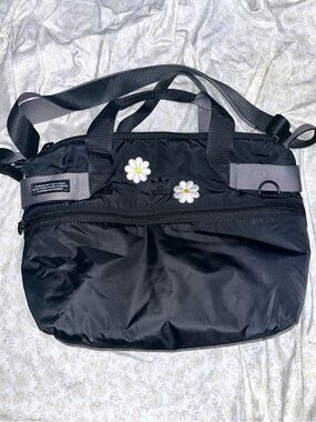 *EUC* ADIDAS ORIGINALS PUFFER
SHOPPER TOTE BAG